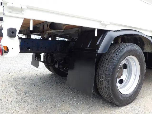 トヨタトヨエース平ボディ小型（2t・3t）[写真28]