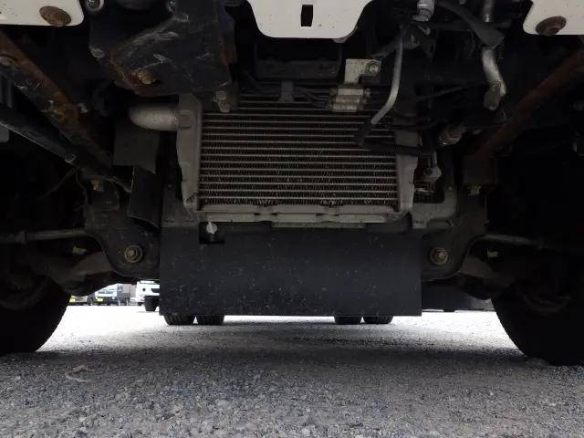 トヨタトヨエース平ボディ小型（2t・3t）[写真33]