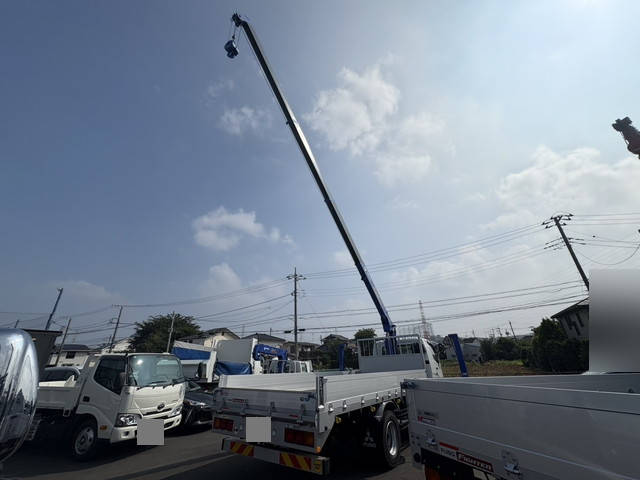 三菱ふそうファイターセルフクレーン4段増トン（6t・8t）[写真11]