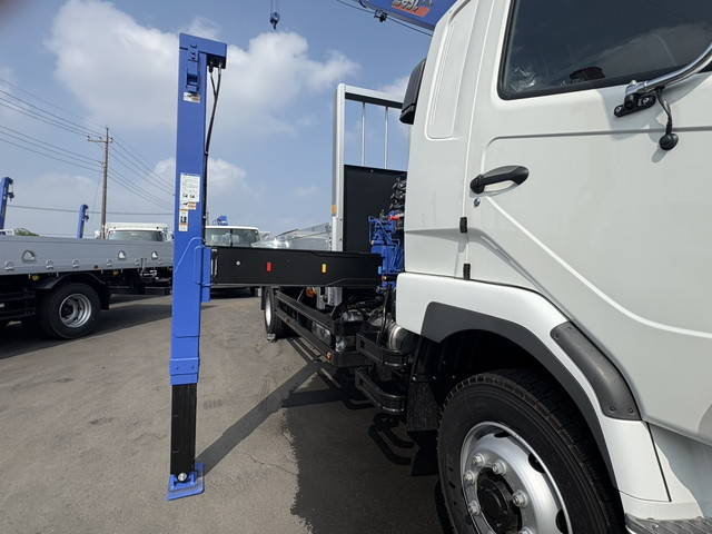 三菱ふそうファイターセルフクレーン4段増トン（6t・8t）[写真14]