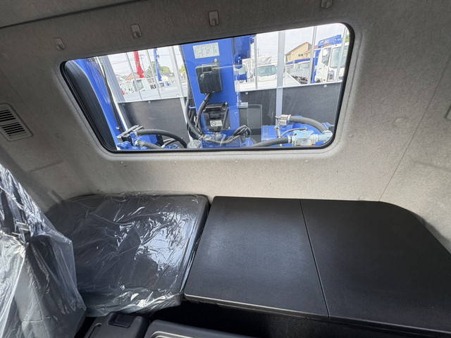 三菱ふそうファイターセルフクレーン4段増トン（6t・8t）[写真31]