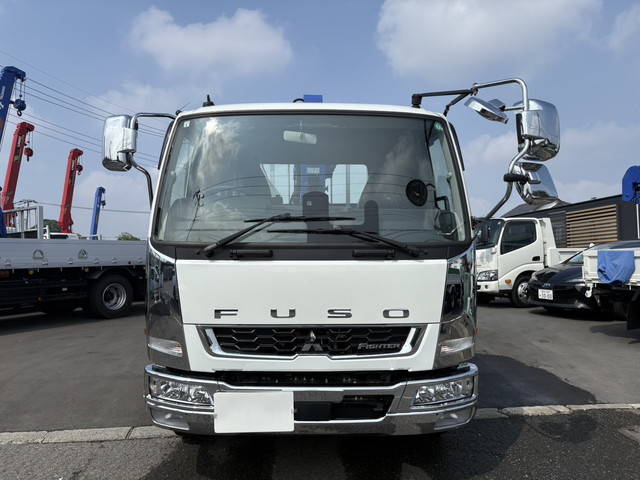 三菱ふそうファイターセルフクレーン4段増トン（6t・8t）[写真05]