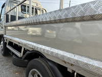 三菱キャンター平ボディ小型（2t・3t）[写真02]