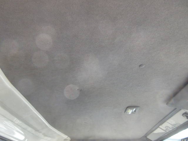 いすゞエルフ平ボディ小型（2t・3t）[写真20]