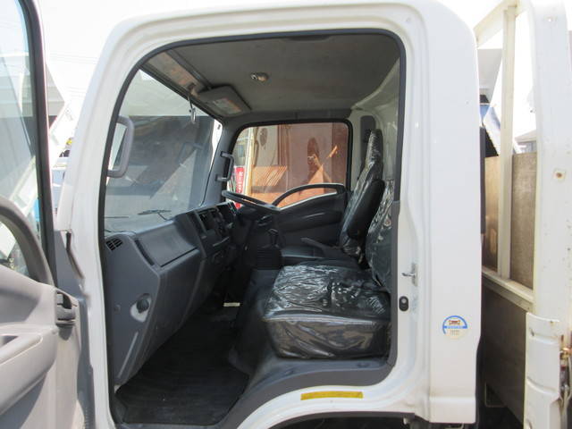 いすゞエルフ平ボディ小型（2t・3t）[写真24]