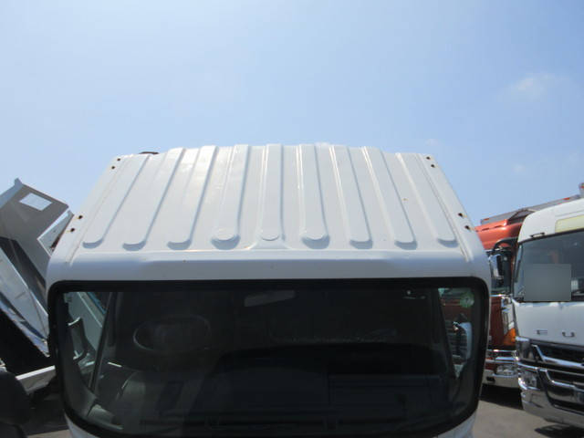 いすゞエルフ平ボディ小型（2t・3t）[写真06]