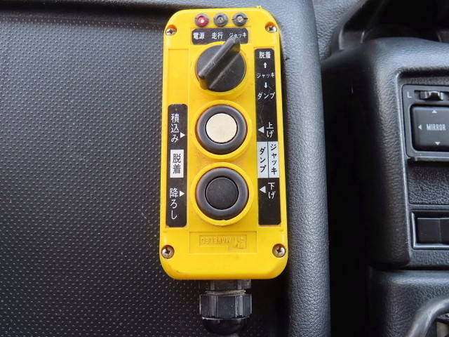 日野プロフィアコンテナ専用車大型（10t）[写真21]