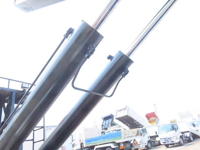 日野プロフィアコンテナ専用車大型（10t）[写真26]