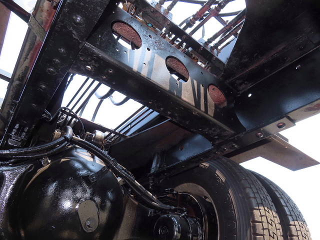 日野プロフィアコンテナ専用車大型（10t）[写真09]