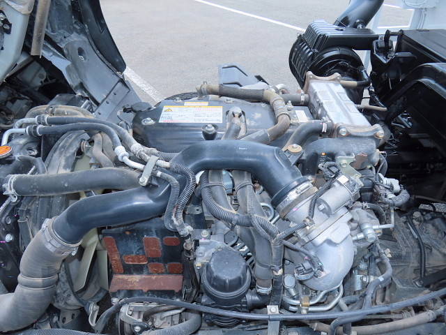 いすゞフォワードダンプ中型（4t）[写真12]