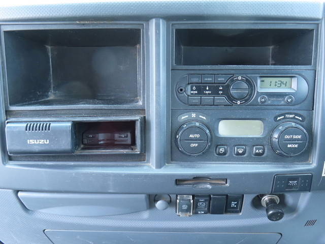 いすゞフォワードダンプ中型（4t）[写真20]