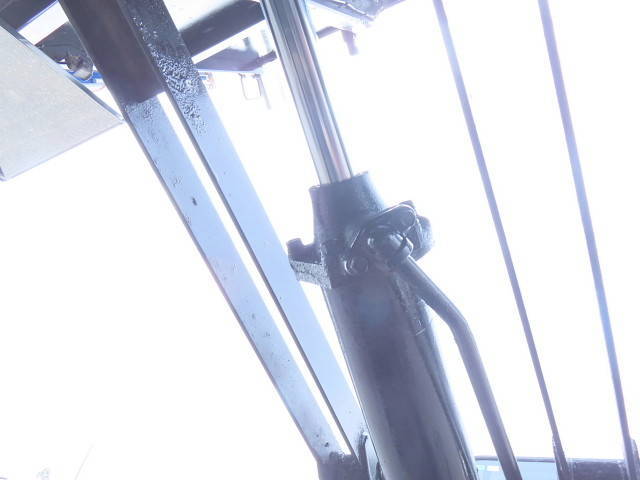 いすゞフォワードダンプ中型（4t）[写真31]