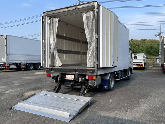 日野デュトロ冷凍車（冷蔵車）小型（2t・3t）[写真02]