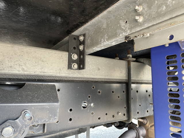 日野デュトロ冷凍車（冷蔵車）小型（2t・3t）[写真24]