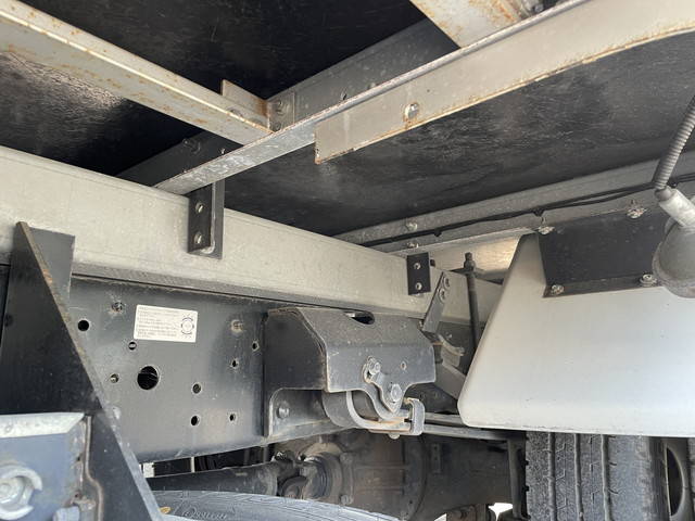 日野デュトロ冷凍車（冷蔵車）小型（2t・3t）[写真25]