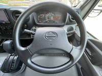 日野デュトロ冷凍車（冷蔵車）小型（2t・3t）[写真37]