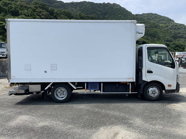 日野デュトロ冷凍車（冷蔵車）小型（2t・3t）[写真07]