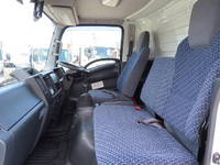 いすゞエルフアルミバン小型（2t・3t）[写真18]