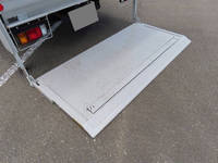 いすゞエルフアルミバン小型（2t・3t）[写真26]