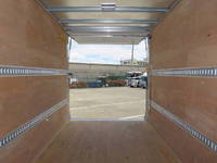 いすゞエルフアルミバン小型（2t・3t）[写真30]