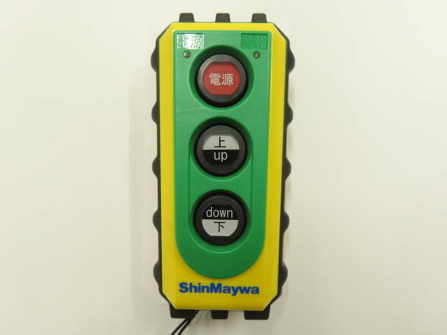 いすゞエルフアルミバン小型（2t・3t）[写真32]