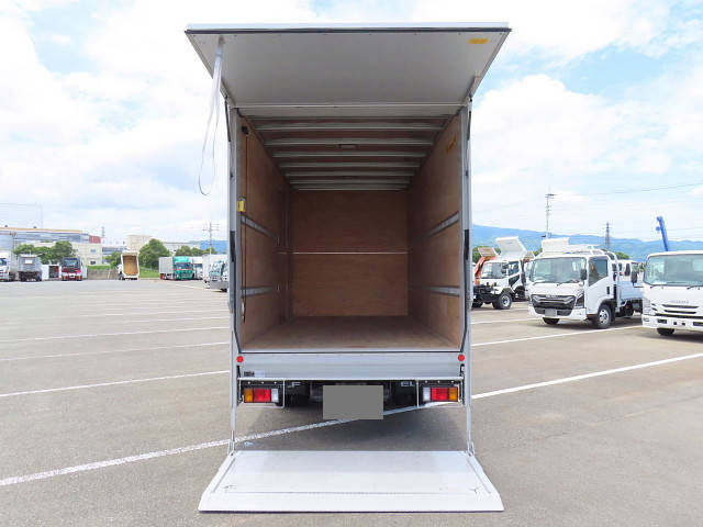 いすゞエルフアルミバン小型（2t・3t）[写真05]