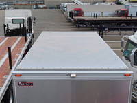 いすゞエルフアルミバン小型（2t・3t）[写真07]