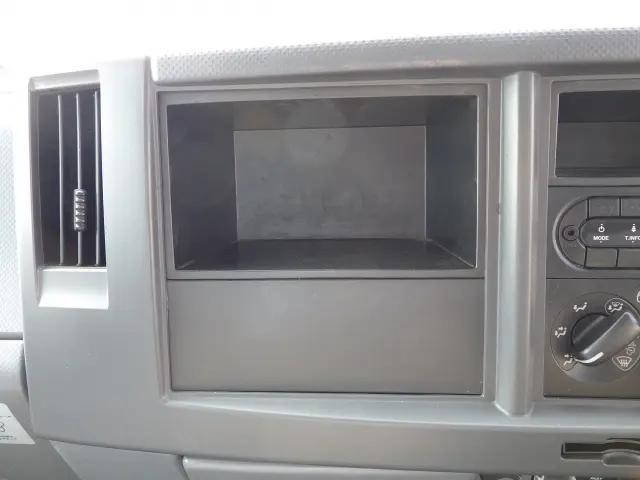 マツダタイタン平ボディ小型（2t・3t）[写真10]