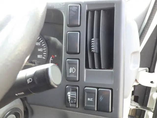 マツダタイタン平ボディ小型（2t・3t）[写真13]