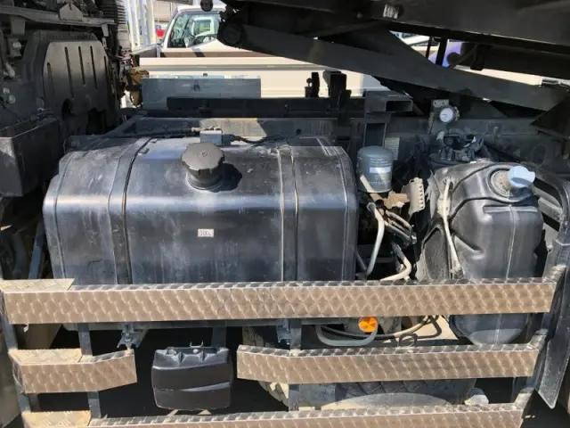 三菱ふそうスーパーグレートダンプ大型（10t）[写真18]