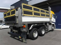 三菱ふそうスーパーグレートダンプ大型（10t）[写真02]