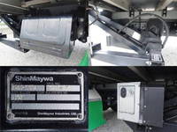 いすゞエルフ冷凍車（冷蔵車）小型（2t・3t）[写真15]