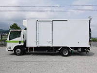 いすゞエルフ冷凍車（冷蔵車）小型（2t・3t）[写真09]