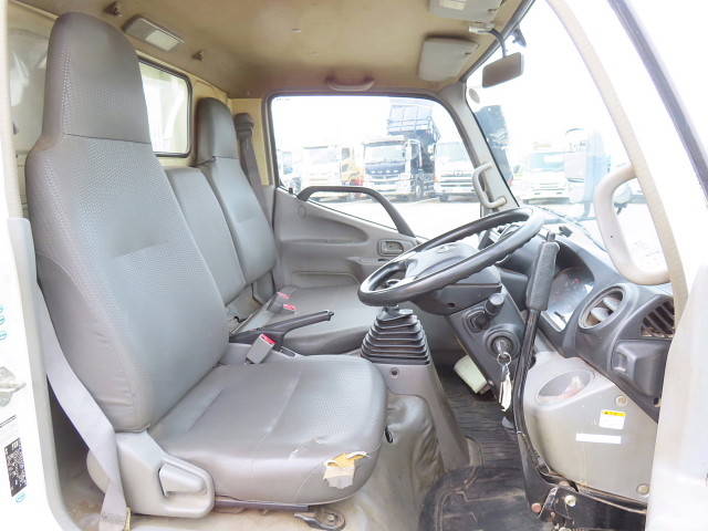 日野デュトロダンプ小型（2t・3t）[写真17]