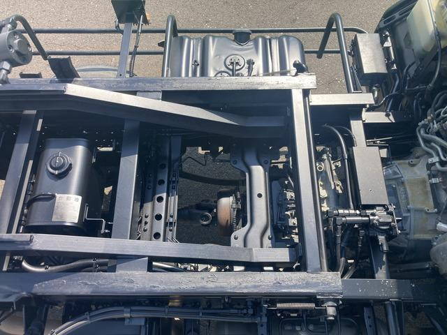 いすゞフォワードローダーダンプ中型（4t）[写真24]