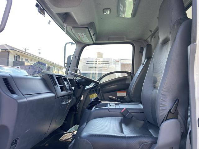 いすゞフォワードローダーダンプ中型（4t）[写真32]