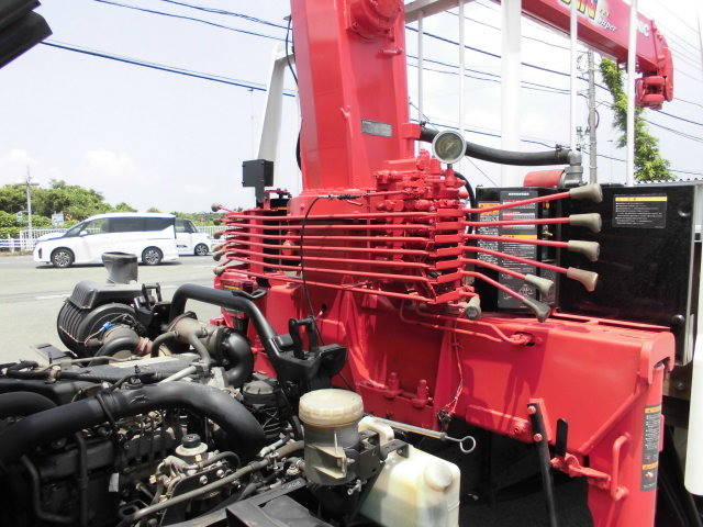 いすゞフォワードクレーン4段中型（4t）[写真18]