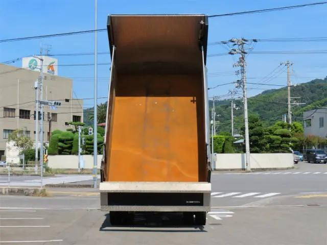 三菱ふそうファイターダンプ増トン（6t・8t）[写真08]