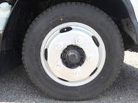 いすゞエルフ平ボディ小型（2t・3t）[写真18]