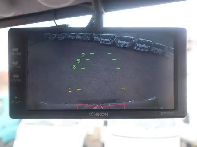 日産アトラスアルミバン小型（2t・3t）[写真17]