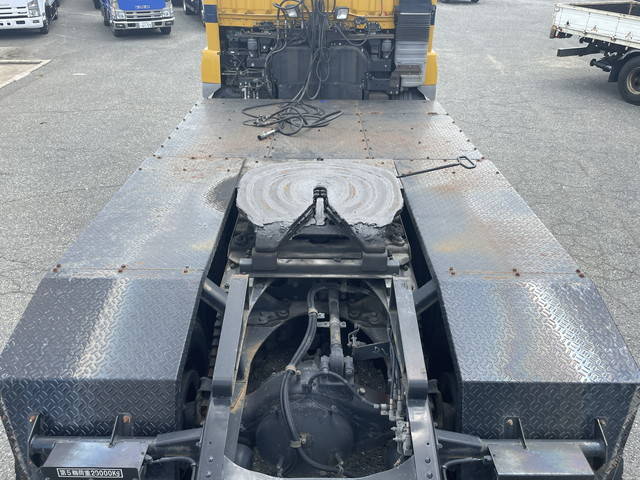 三菱ふそうスーパーグレートトレーラーヘッド（トラクターヘッド）大型（10t）[写真10]