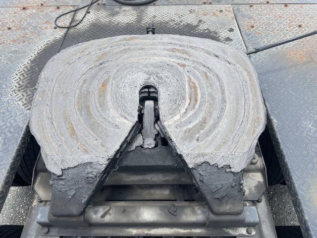 三菱ふそうスーパーグレートトレーラーヘッド（トラクターヘッド）大型（10t）[写真11]