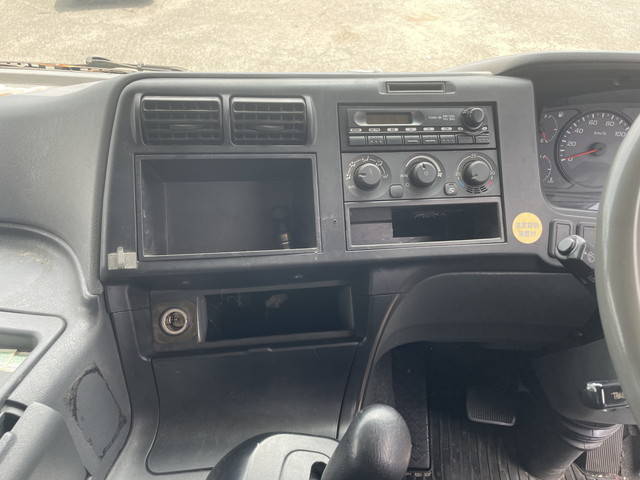 三菱ふそうスーパーグレートトレーラーヘッド（トラクターヘッド）大型（10t）[写真35]