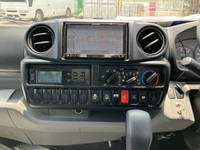 日野デュトロ冷凍車（冷蔵車）小型（2t・3t）[写真35]