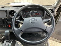 日野デュトロ冷凍車（冷蔵車）小型（2t・3t）[写真36]