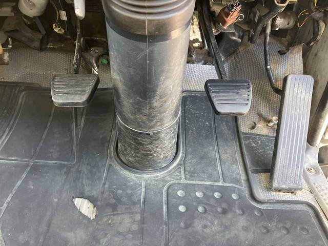 いすゞエルフダンプ小型（2t・3t）[写真34]