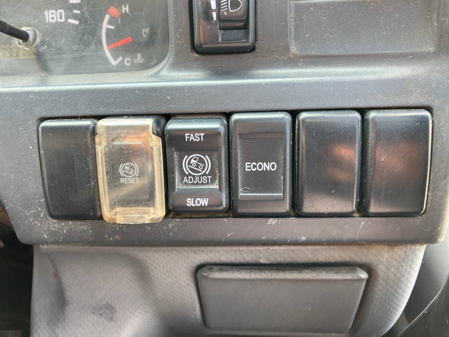 いすゞエルフダンプ小型（2t・3t）[写真36]