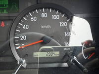 いすゞエルフタンク車（タンクローリー）小型（2t・3t）[写真24]