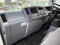 いすゞエルフタンク車（タンクローリー）小型（2t・3t）[写真29]