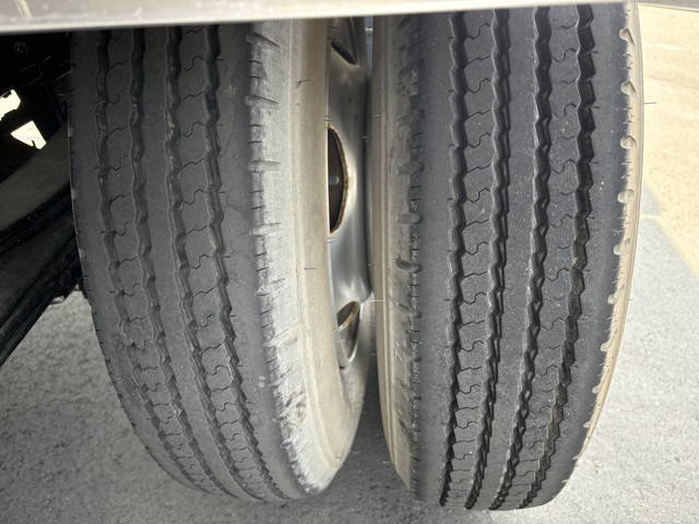 いすゞエルフタンク車（タンクローリー）小型（2t・3t）[写真34]